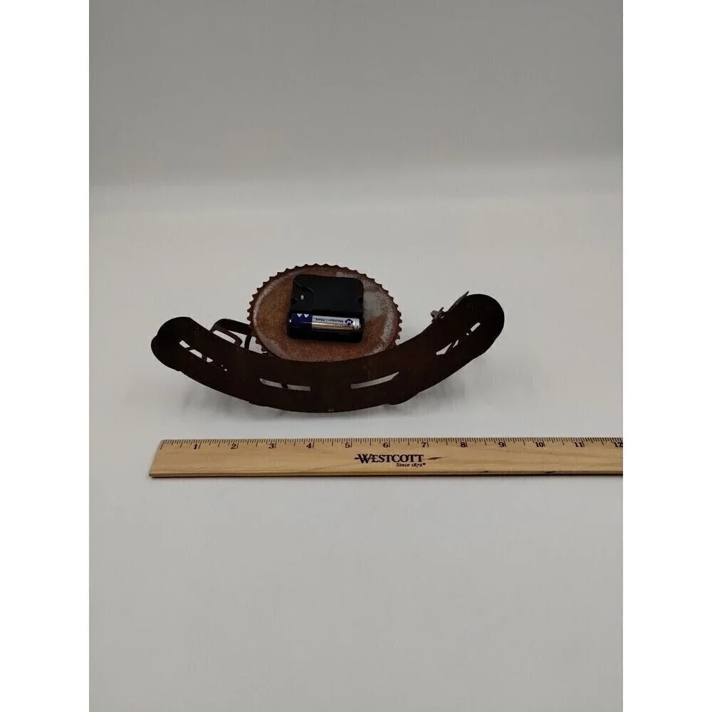 Desk, Mantle, Shelf Gear Gears Clock with Cyclists Bicycles Rust Look Steampunk